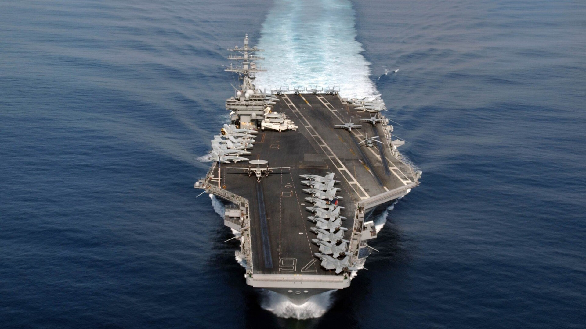 贝林厄姆的伊斯坦布尔之夜，当英格兰玫瑰在博斯普鲁斯绽放