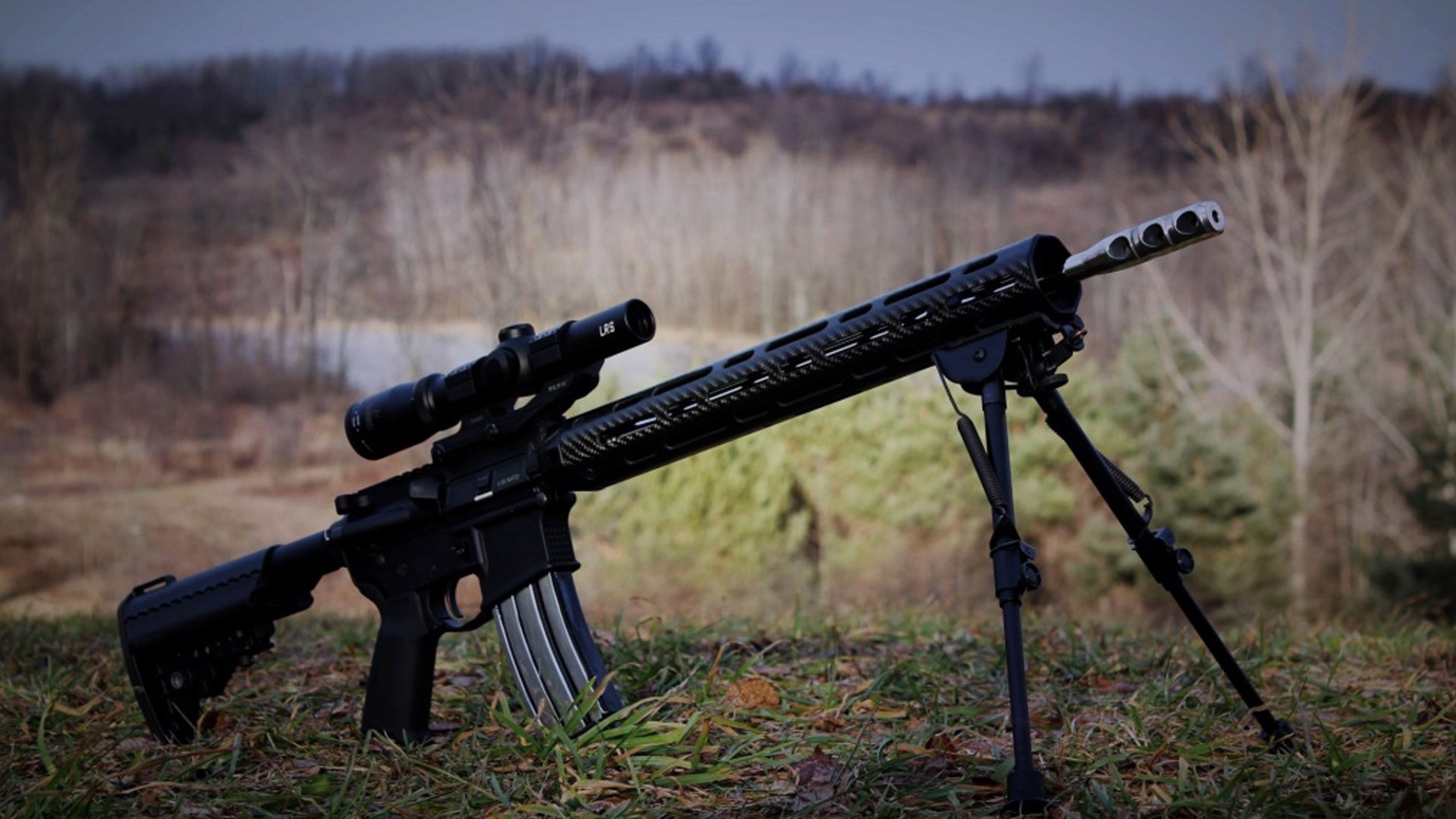 铜墙铁壁！尼克斯窒息防守让黄蜂苦吞败果，詹姆斯末节王者降临