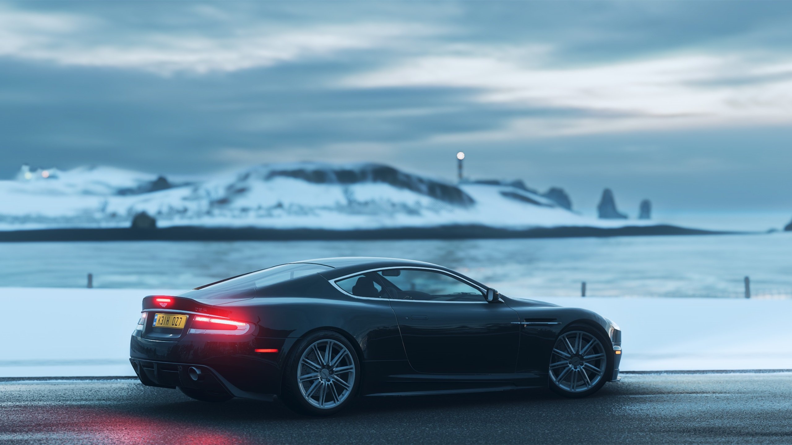 南美双星撕裂铁壁，卡塞米罗定海神针，阿根廷连线无情压制贝蒂斯