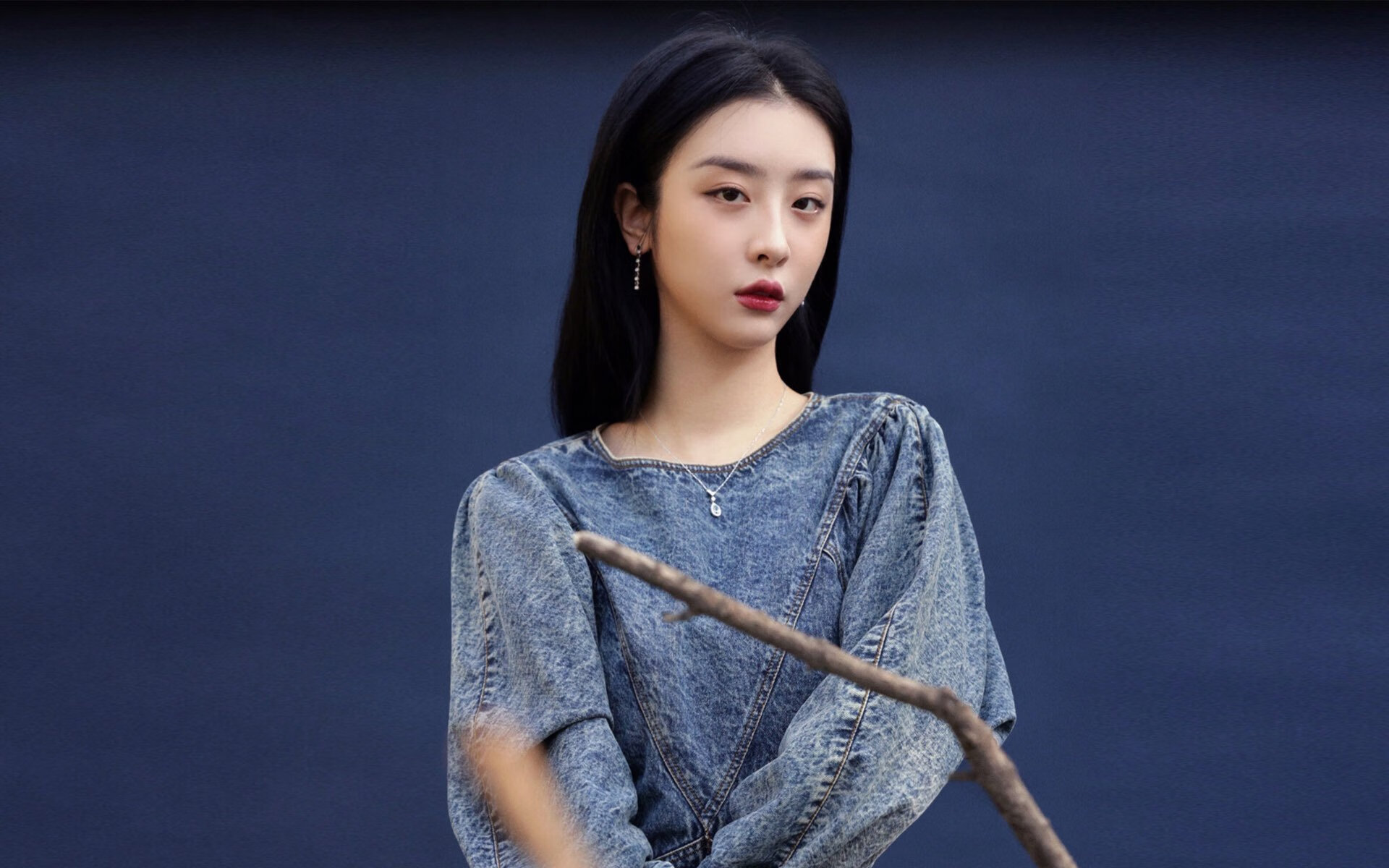 绿茵场的唯一抉择,当桑巴舞步碾过波斯铁骑,加维的旗帜在2026世界杯H组之巅飘扬